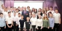 Полковник милиции рассказал школьникам о своей службе - SyasNews.Ru