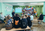 Летняя работа не останавливается. Инструктор 148-й части встретилась со школьниками