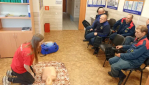 Инструктор Красного Креста провела занятие в пожарной части