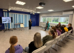 В молодёжном центре прошёл мастер-класс ко Дню парикмахера
